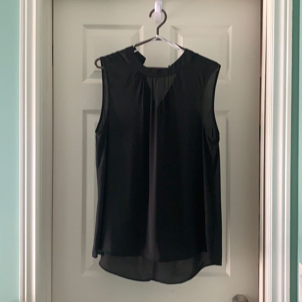 NWT Black sleeveless blouse